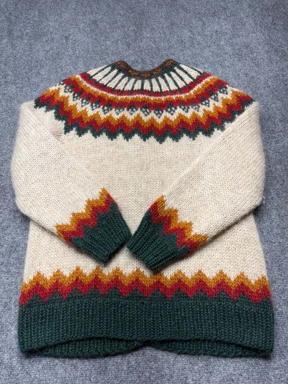 Vintage Iceland Sweaters? Cardigan Pure Wool Knit Folk Nordic Fair Isle Button M - Picture 12 of 13